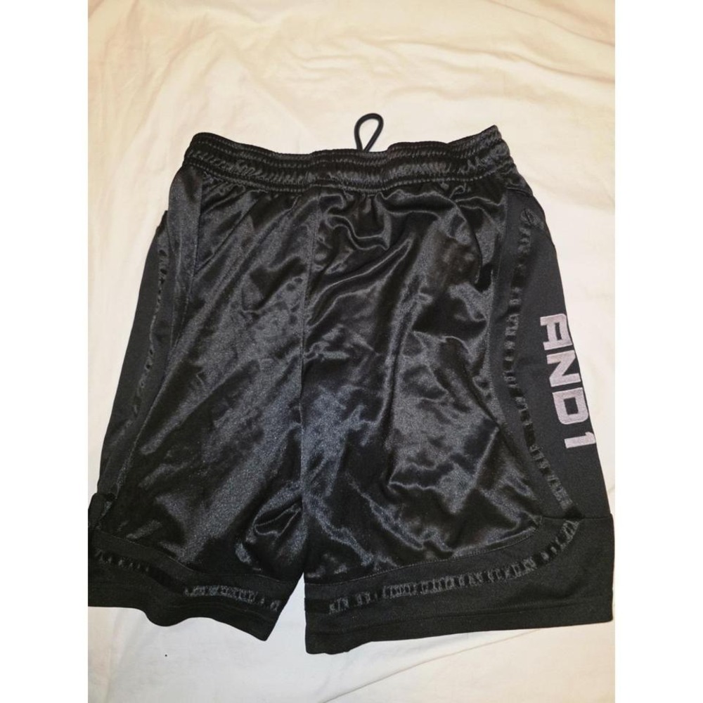 AND1 Black Clutch Shooter Basketball Shorts Size L. Basketball, Pickleball,...